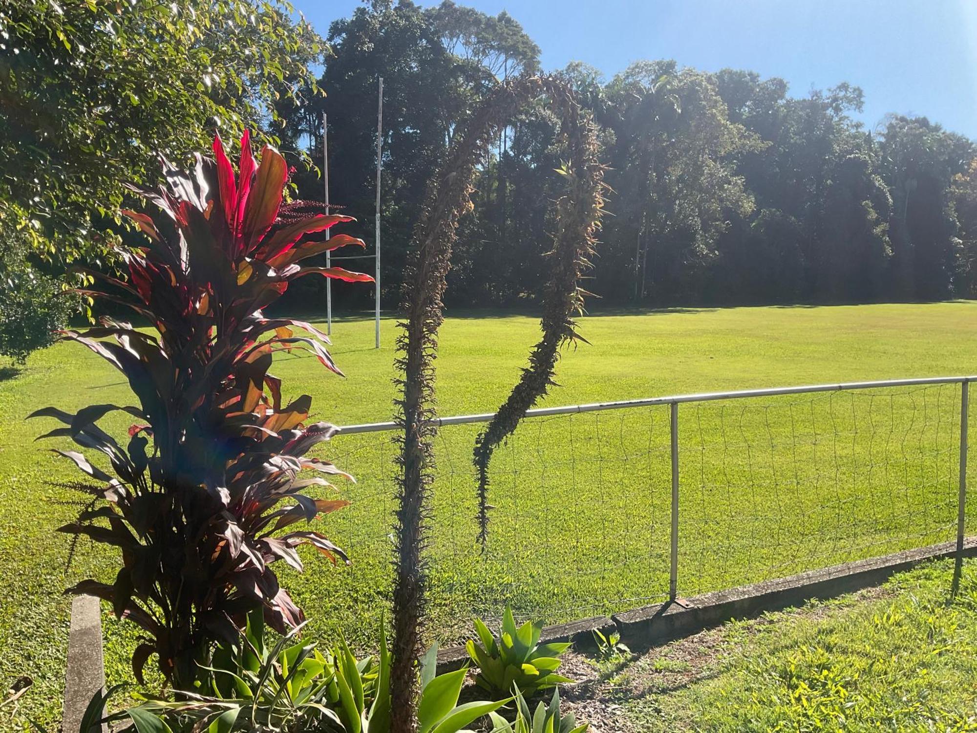 Sunshine Coast Retreat Your Own Private Golf Course Diddillibah Εξωτερικό φωτογραφία